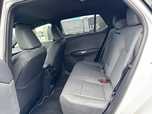 New 2026 Lexus RZ 450e AWD image 5