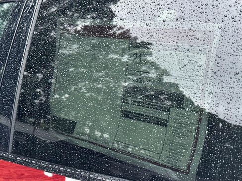 New 2025 Jaguar F-PACE R-Dynamic S image 29