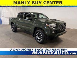 Used 2021 Toyota Tacoma TRD Sport video 1