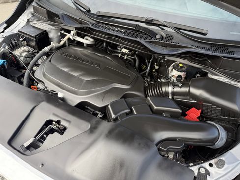 Used 2023 Honda Odyssey Elite image 36