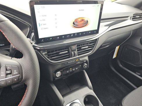 New 2026 Ford Escape ST-Line w/ Tech Pack #1 image 30