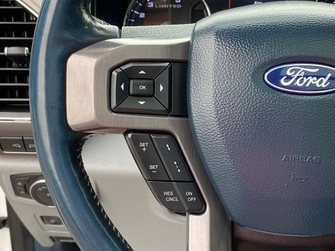 Used 2022 Ford F450 Limited w/ FX4 Off-Road Package AWD/4WD image 14