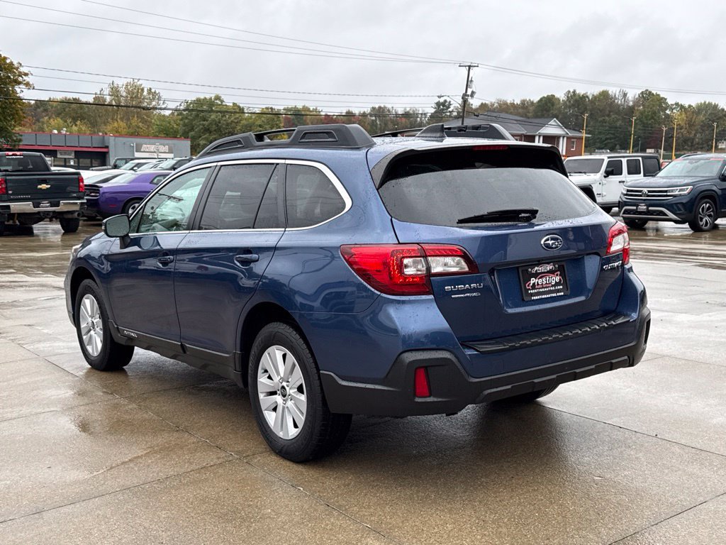 Used 2019 Subaru Outback 2.5i Premium AWD/4WD image 4