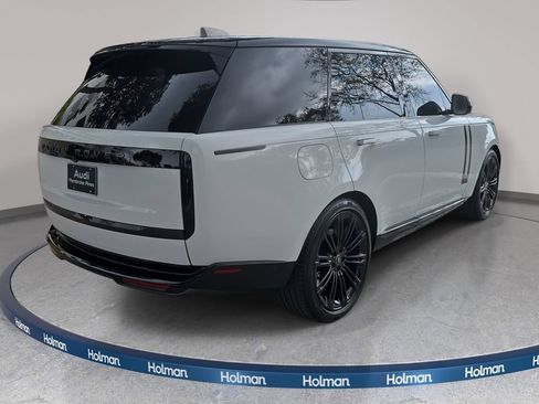 Used 2025 Land Rover Range Rover SE AWD/4WD image 6