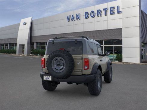 New 2025 Ford Bronco Base 2 Door 4x4 w/ Sasquatch Package image 8