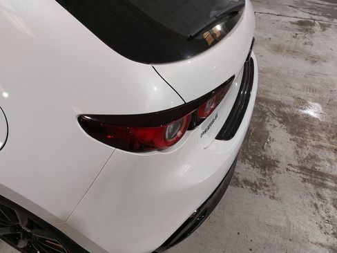 New 2026 MAZDA MAZDA3 2.5 S Hatchback w/ Premium Pkg image 36