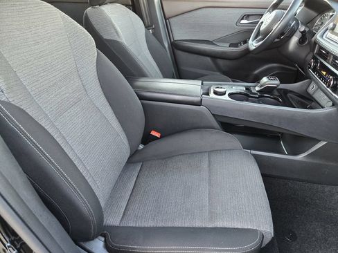 Used 2023 Nissan Rogue SV AWD/4WD image 13