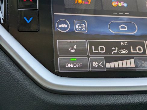 Certified 2025 Subaru Ascent Premium image 21