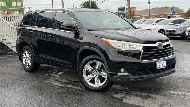 Used 2015 Toyota Highlander Limited Platinum AWD/4WD image 5