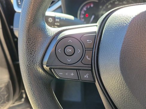 Used 2024 Toyota RAV4 XLE image 19