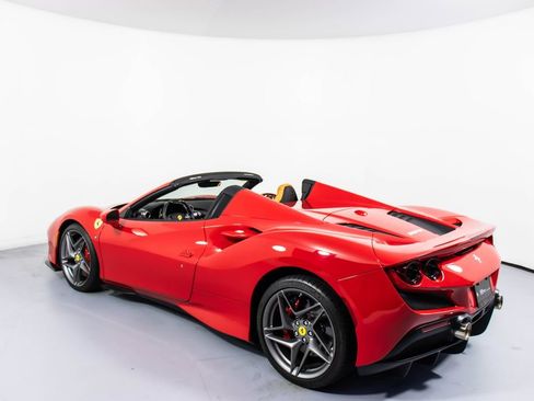 Certified 2023 Ferrari F8 Tributo RWD image 8