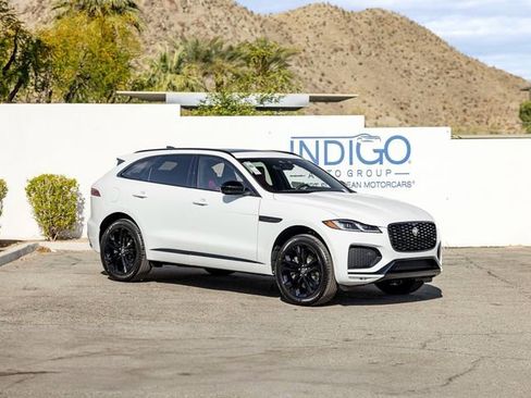 New 2026 Jaguar F-PACE R-Dynamic S image 4