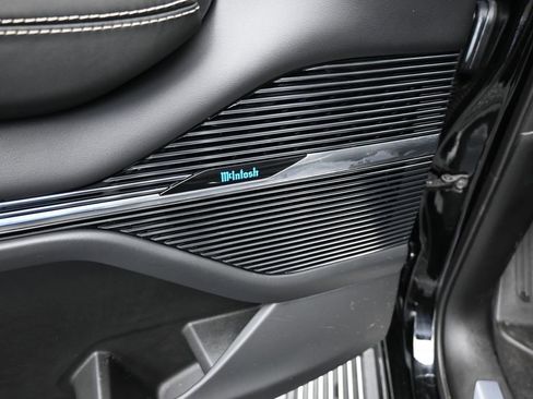 Used 2024 Jeep Grand Wagoneer Series II w/ Quick Order Packagew 28T image 14