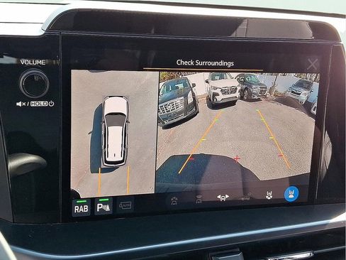 New 2026 Subaru Outback Touring AWD/4WD image 12