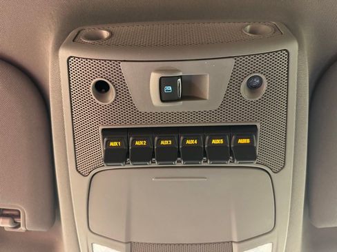 Used 2019 Ford F250 Lariat w/ Lariat Ultimate Package AWD/4WD image 46