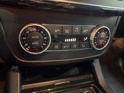 Used 2019 Mercedes-Benz GLS 550 4MATIC image 36