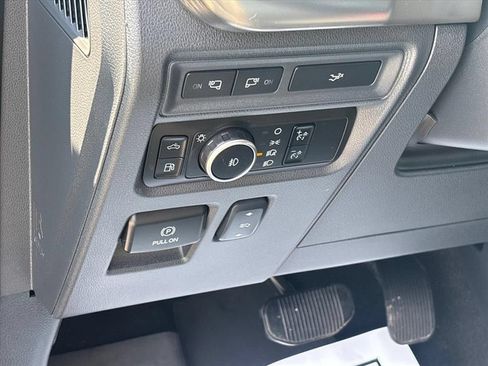 Used 2023 Ford F150 Lariat w/ Equipment Group 502A High AWD/4WD image 28