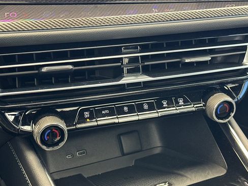 New 2026 Chevrolet Traverse High Country image 26