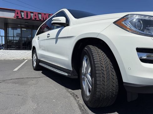 Used 2013 Mercedes-Benz GL 450 4MATIC image 29