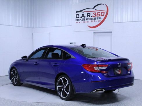 Used 2022 Honda Accord Sport image 4