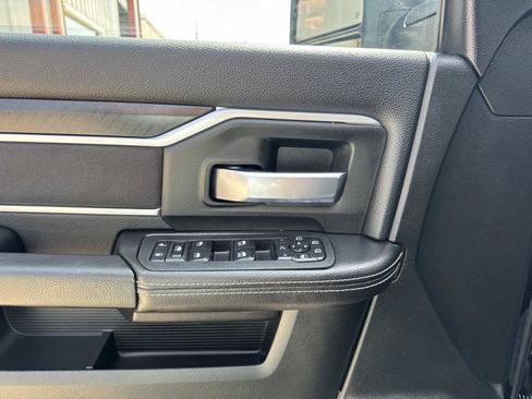 Used 2026 RAM 2500 Big Horn AWD/4WD image 19