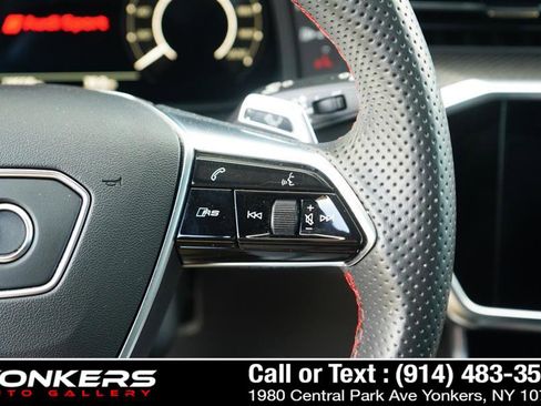 Used 2022 Audi RS 6 image 29