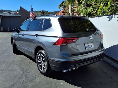 Used 2021 Volkswagen Tiguan S image 5