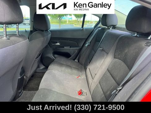 Used 2015 Chevrolet Cruze LT FWD image 10