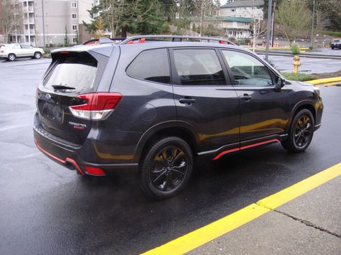 Used 2019 Subaru Forester Sport w/ Popular Package #2 AWD/4WD image 4