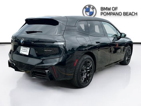 New 2026 BMW iX xDrive60 w/ M Sport Package AWD/4WD image 6