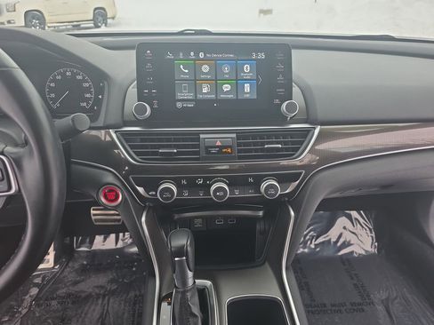 Used 2022 Honda Accord Sport image 18