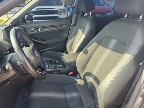 Used 2023 Honda Civic Sport image 30