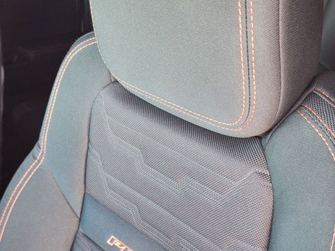 Used 2024 Nissan Frontier PRO-4X w/ Off-Road Protection Package image 14