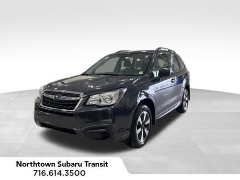 Used 2018 Subaru Forester 2.5i w/ Alloy Wheel Package image 3