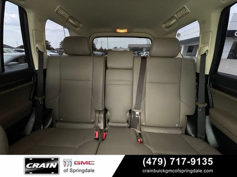 Used 2023 Lexus GX 460 Premium w/ Premium Package AWD/4WD image 30