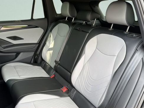 New 2026 Volkswagen Tiguan SE R-Line FWD image 22