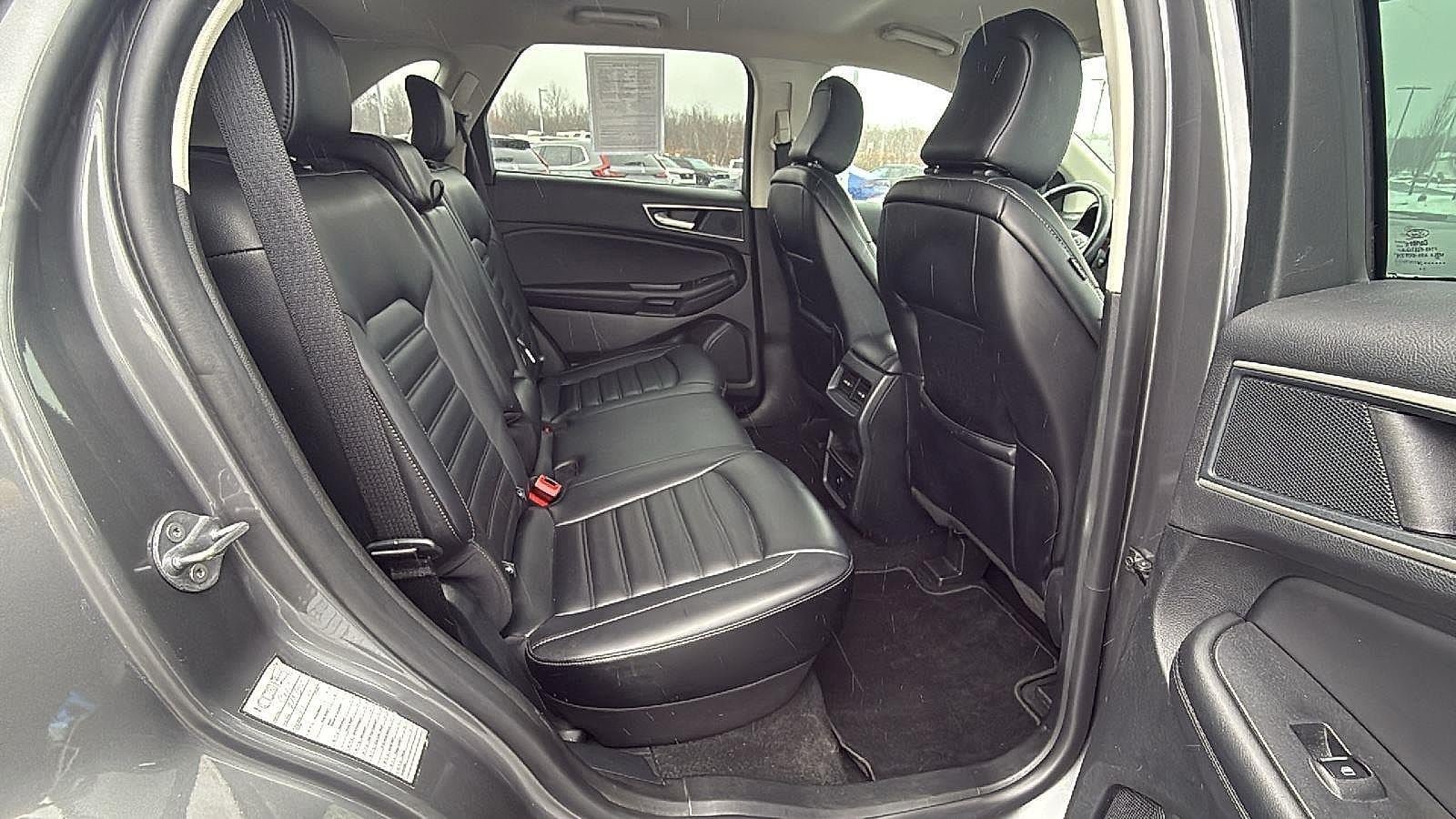 Used 2024 Ford Edge SEL AWD/4WD image 20