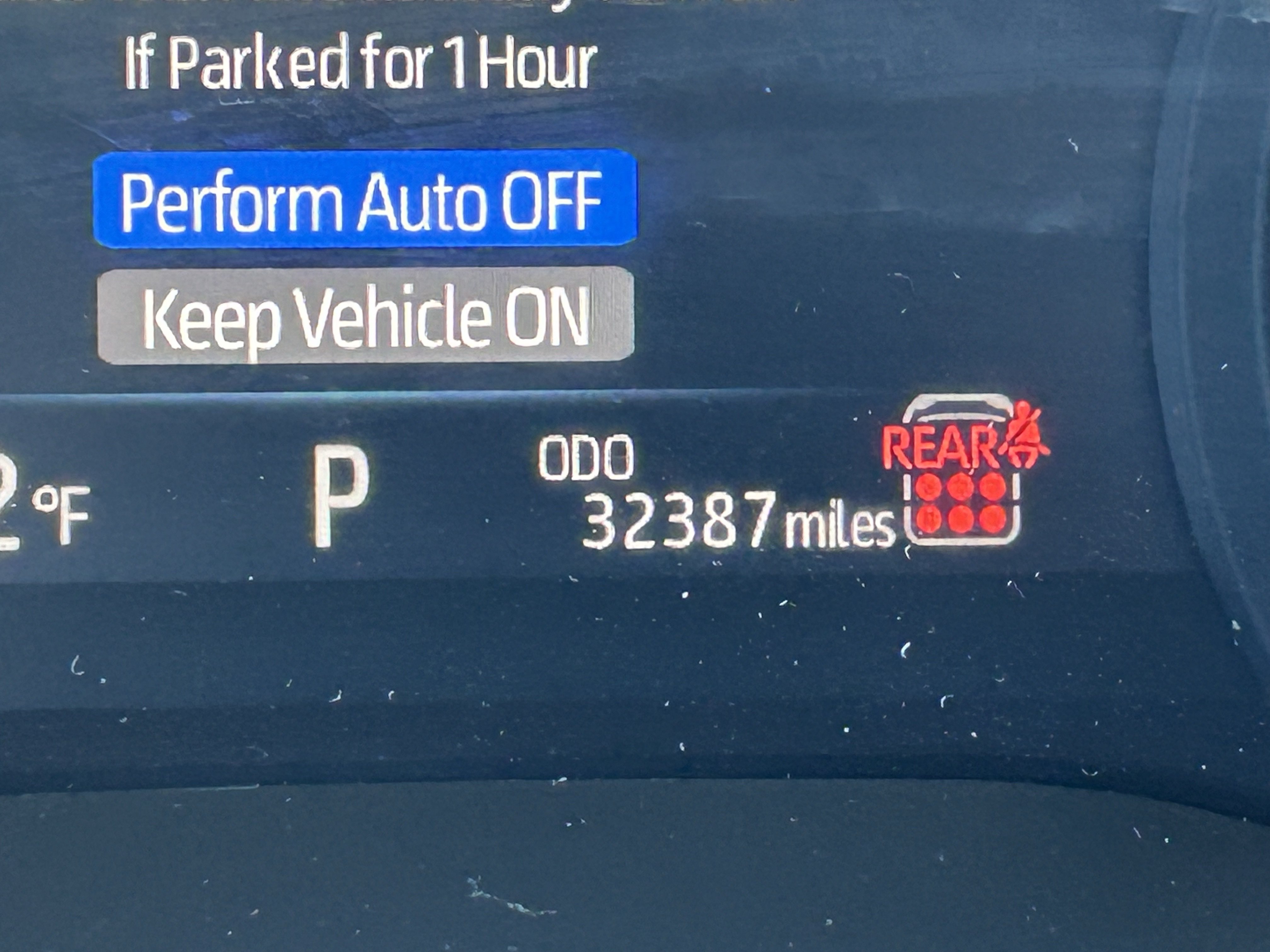 Certified 2025 Toyota Sienna XLE FWD image 29