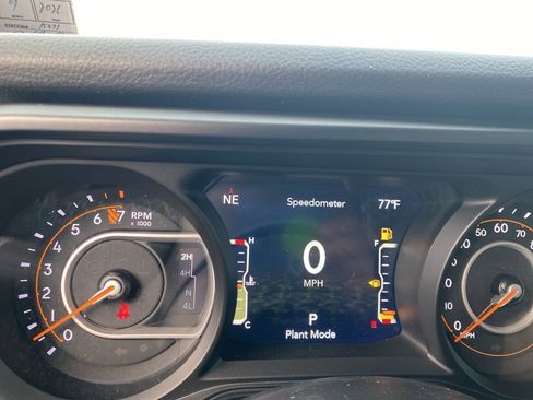 New 2025 Jeep Gladiator Sport AWD/4WD image 31