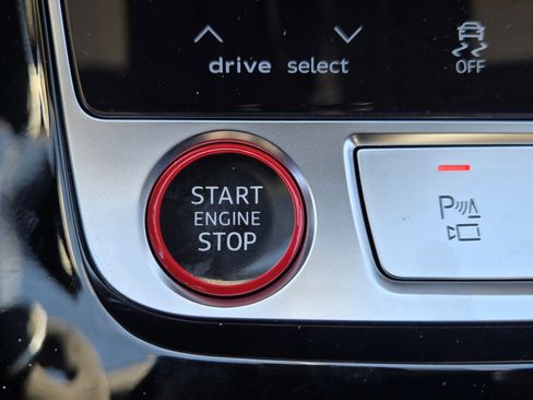 New 2026 Audi RS Q8 performance image 26