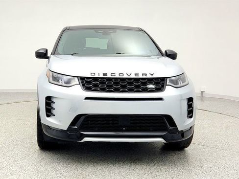 Used 2025 Land Rover Discovery Sport Dynamic SE image 2