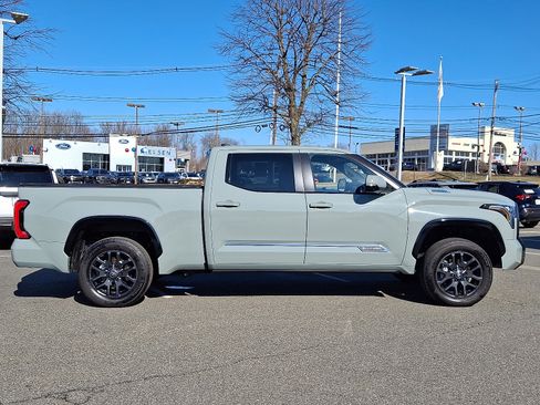 Used 2025 Toyota Tundra Platinum image 7