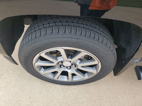 Used 2019 GMC Canyon Denali image 38