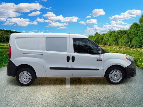 Used 2019 RAM ProMaster City Tradesman FWD image 7