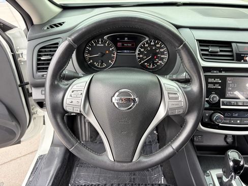 Used 2018 Nissan Altima 2.5 SV FWD image 23