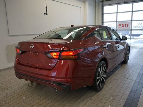 Used 2019 Nissan Altima 2.5 Platinum image 5