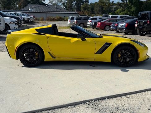 Used 2016 Chevrolet Corvette Z06 w/ Battery Protection Package image 7