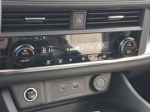 Certified 2023 Nissan Rogue SV image 19