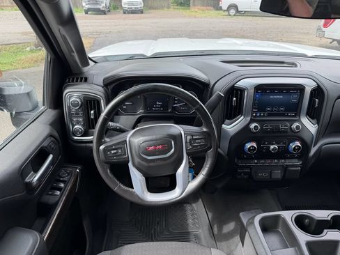 Used 2022 GMC Sierra 2500 SLE w/ Fleet Comfort Package AWD/4WD image 12