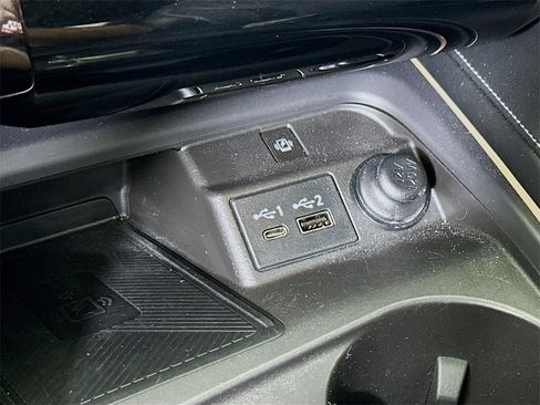 Used 2023 INFINITI QX50 Sport image 25